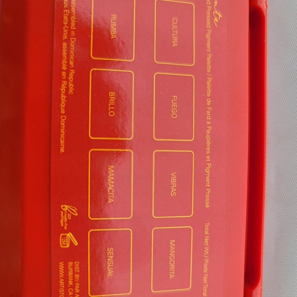 🎉 Caliente Hot + Spicy Summer Eye Palette - Picture 4 of 4